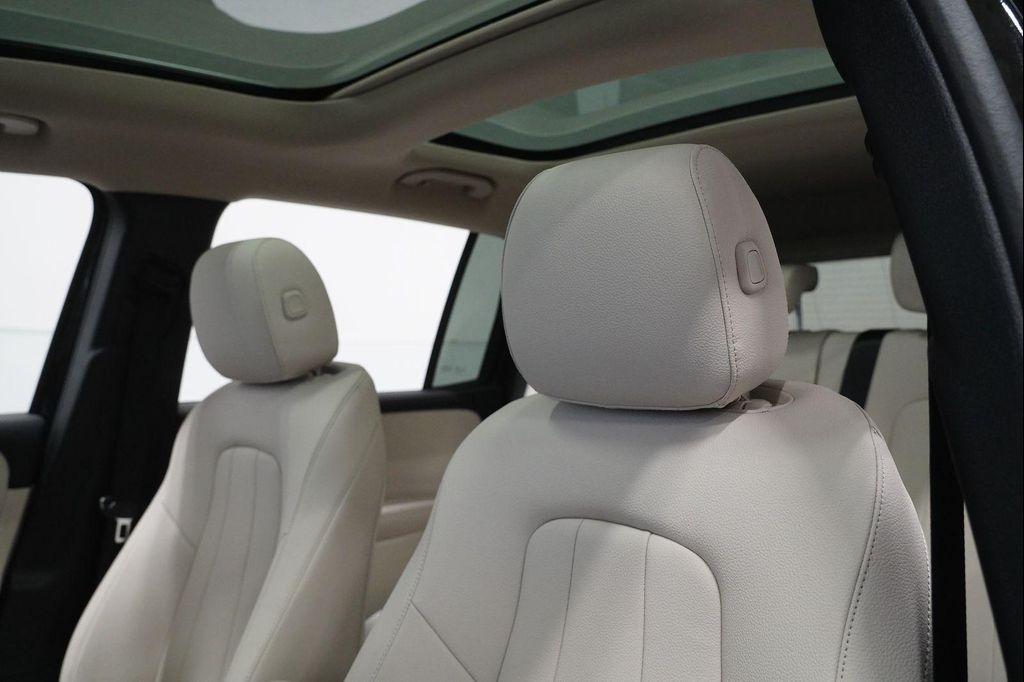 new 2026 Mercedes-Benz GLB 250 car, priced at $55,235