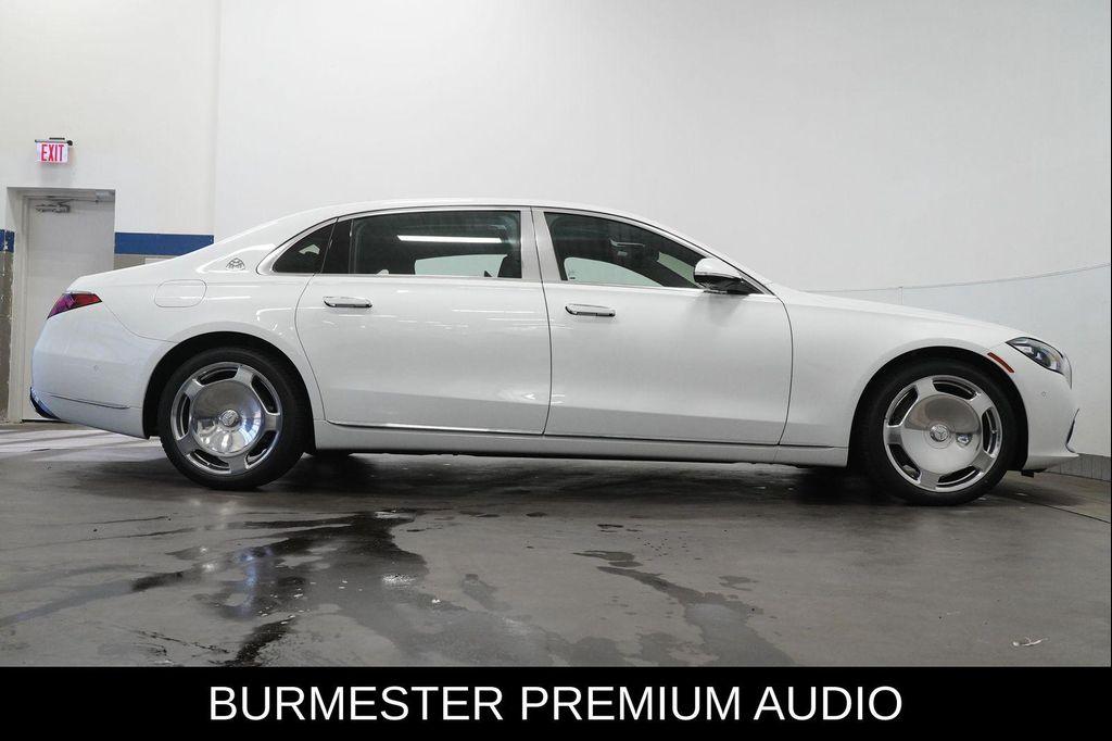 new 2026 Mercedes-Benz Maybach S 580 car, priced at $237,285
