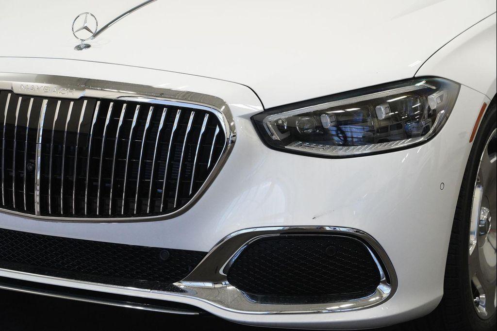 new 2026 Mercedes-Benz Maybach S 580 car, priced at $237,285