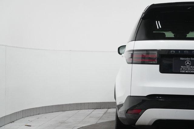 used 2022 Land Rover Discovery car, priced at $39,886
