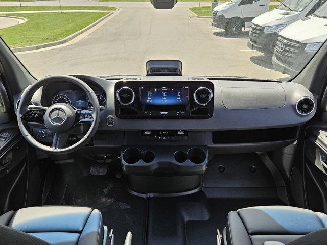 new 2025 Mercedes-Benz Sprinter 2500 car, priced at $65,891