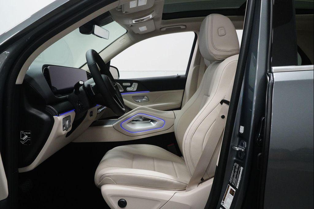 new 2026 Mercedes-Benz GLE 450 car, priced at $82,095