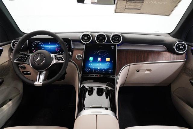 new 2025 Mercedes-Benz GLC 300 car, priced at $55,775