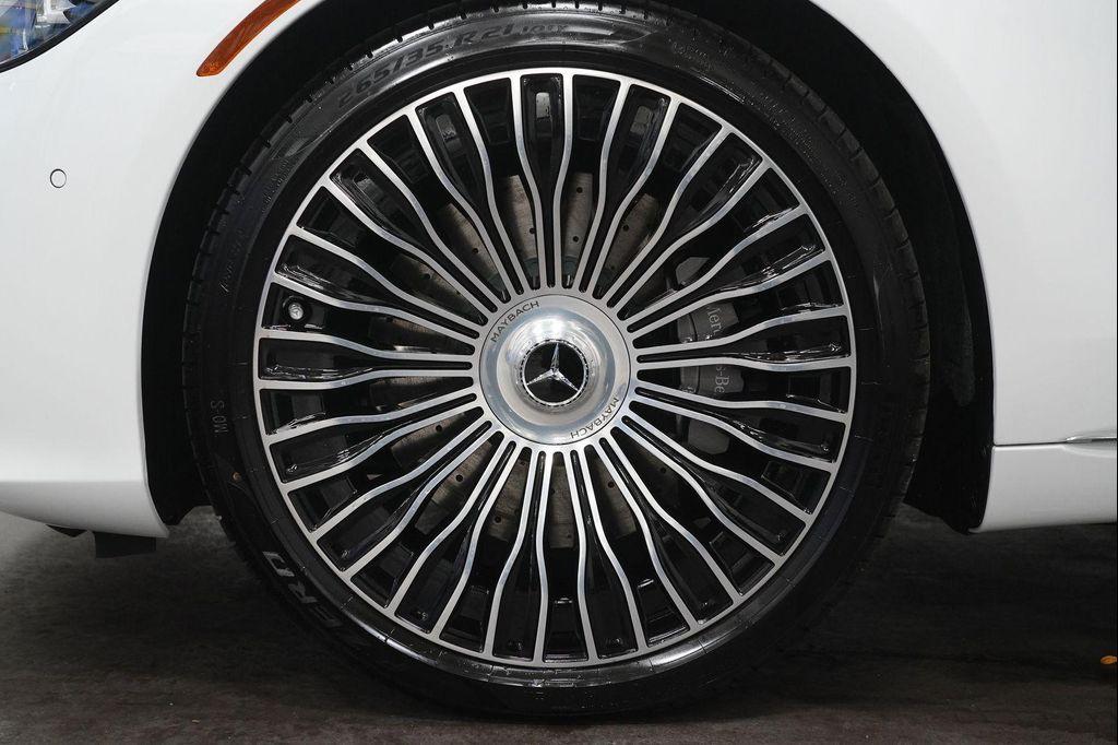 new 2026 Mercedes-Benz Maybach S 680 car, priced at $322,100