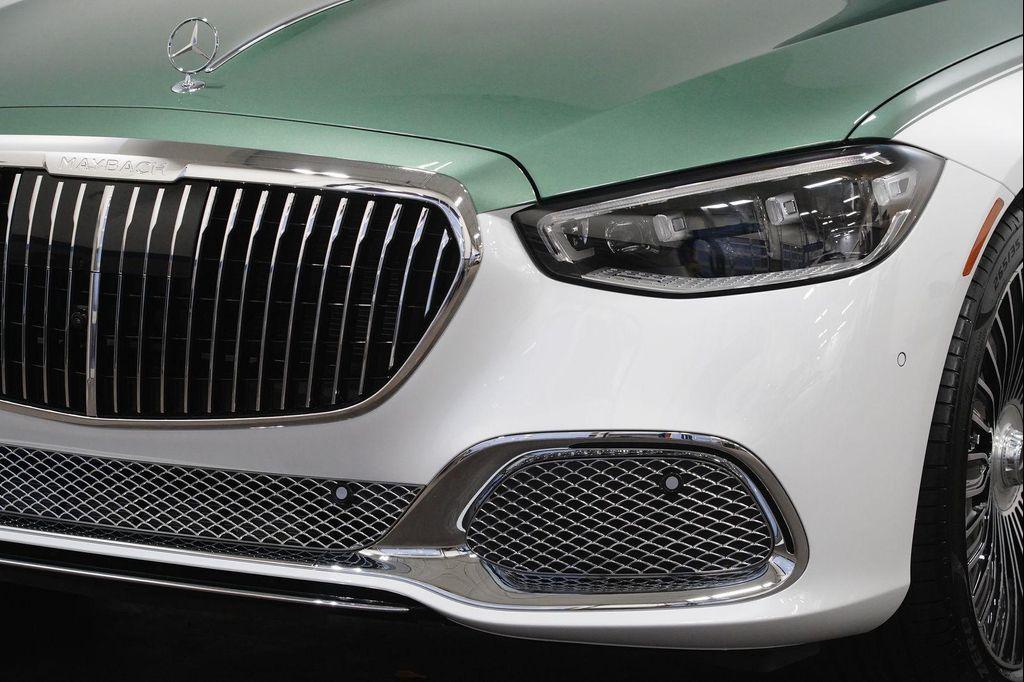 new 2026 Mercedes-Benz Maybach S 680 car, priced at $322,100