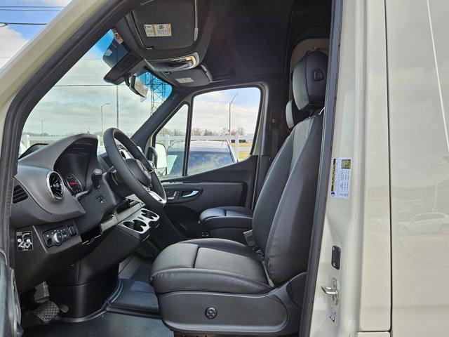 new 2025 Mercedes-Benz Sprinter 2500 car, priced at $81,617