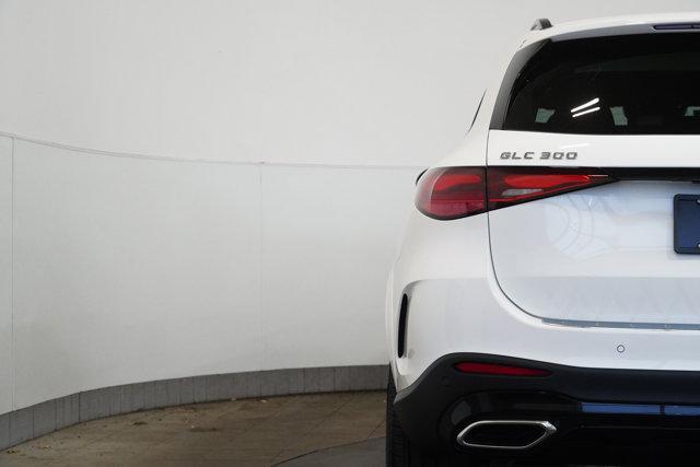 new 2025 Mercedes-Benz GLC 300 car, priced at $63,340