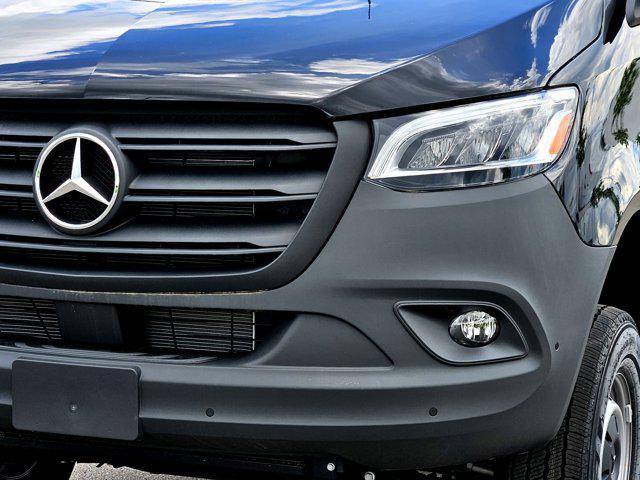 new 2025 Mercedes-Benz Sprinter 2500 car, priced at $82,832