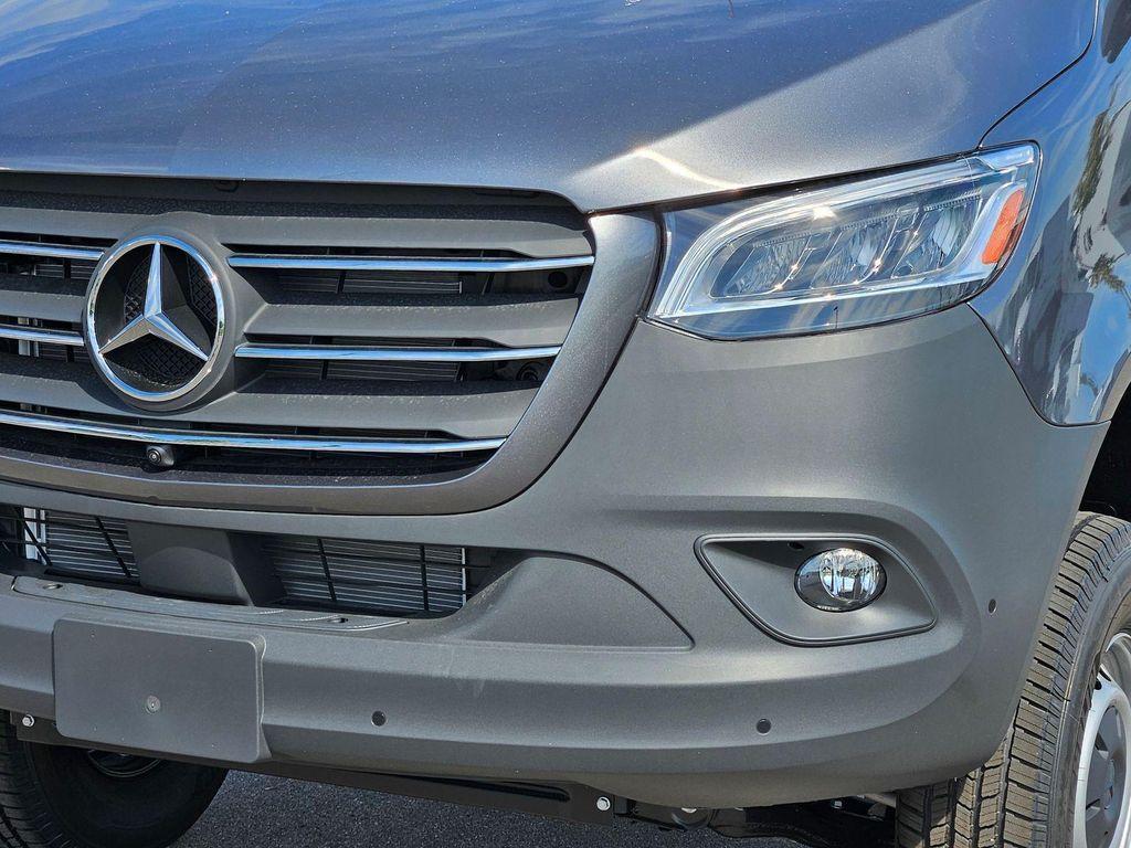 new 2025 Mercedes-Benz Sprinter 2500 car, priced at $80,566