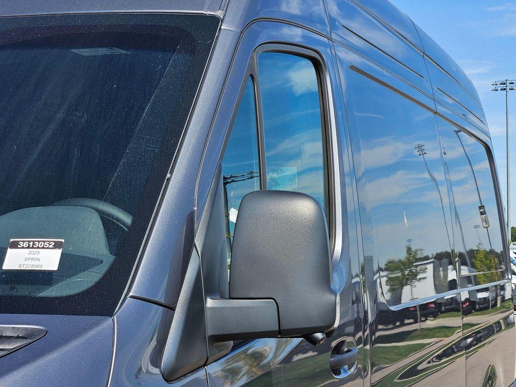 new 2025 Mercedes-Benz Sprinter 2500 car, priced at $80,566