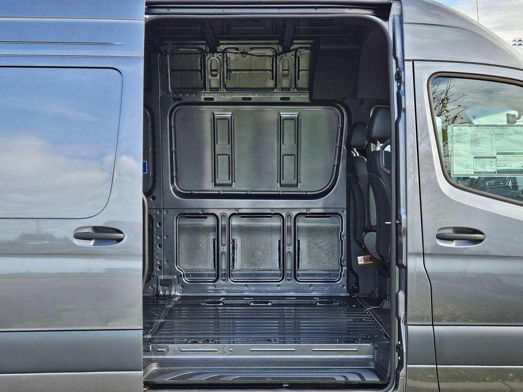 new 2025 Mercedes-Benz Sprinter 2500 car, priced at $80,566