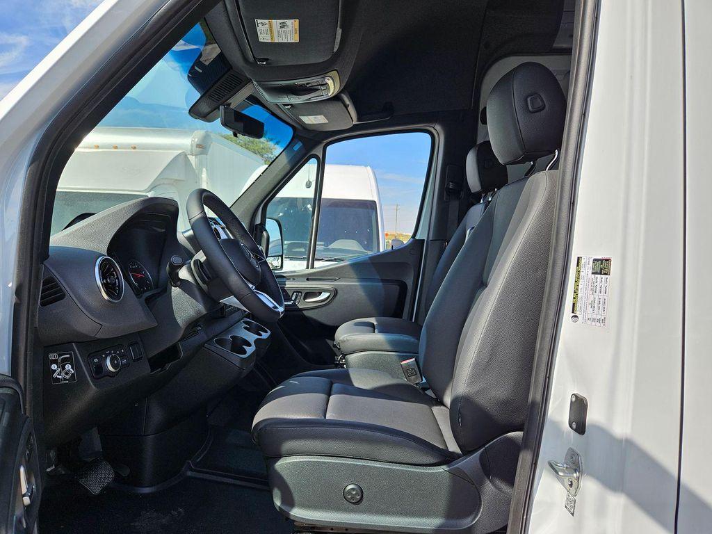 new 2025 Mercedes-Benz Sprinter 2500 car, priced at $79,293