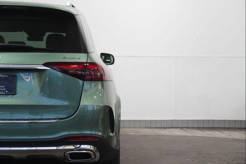 new 2026 Mercedes-Benz GLE 450 car, priced at $96,115
