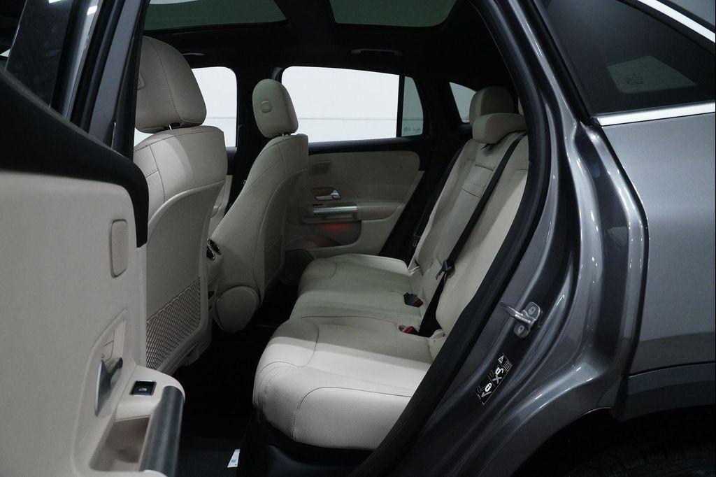 used 2025 Mercedes-Benz GLA 250 car, priced at $42,649