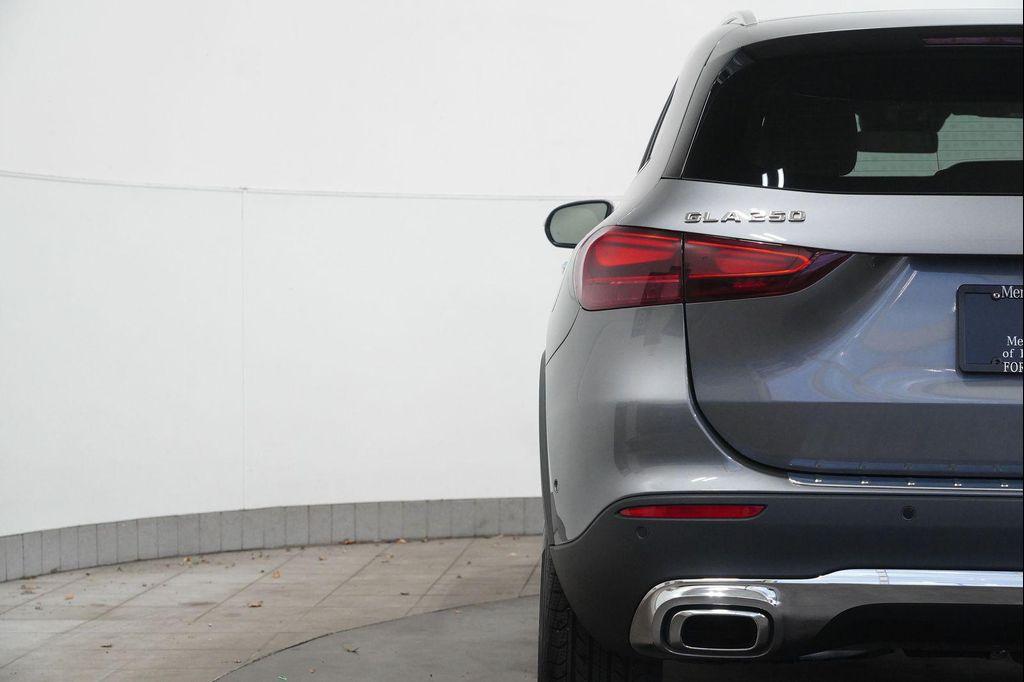 used 2025 Mercedes-Benz GLA 250 car, priced at $42,649