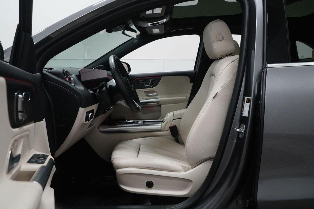 used 2025 Mercedes-Benz GLA 250 car, priced at $42,649