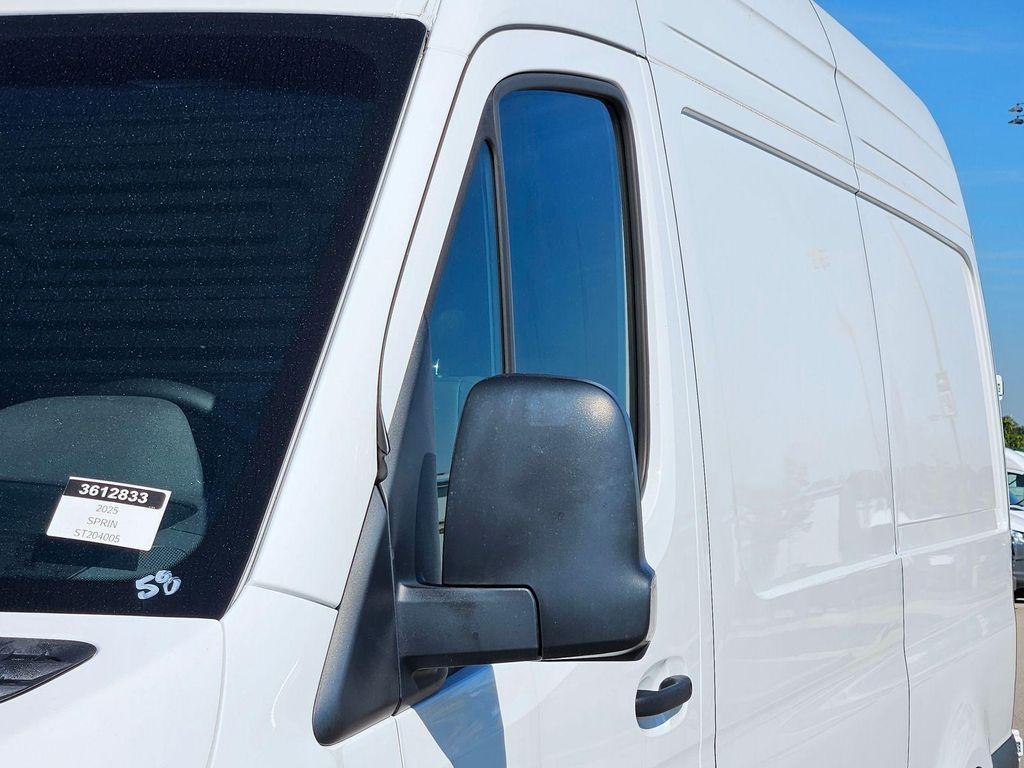 new 2025 Mercedes-Benz Sprinter 2500 car, priced at $64,708