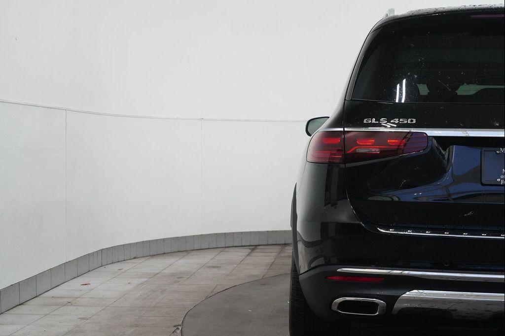 new 2026 Mercedes-Benz GLS 450 car, priced at $93,615