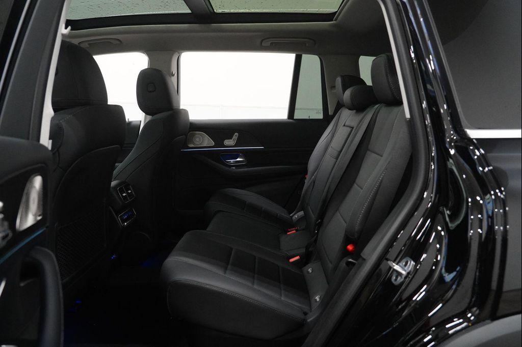 new 2026 Mercedes-Benz GLS 450 car, priced at $93,615