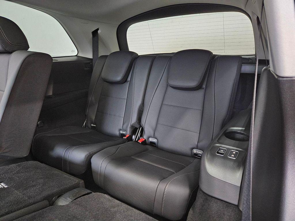 new 2026 Mercedes-Benz GLS 450 car, priced at $93,615