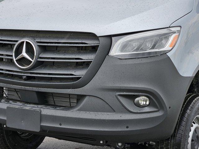 new 2025 Mercedes-Benz Sprinter 2500 car, priced at $83,043
