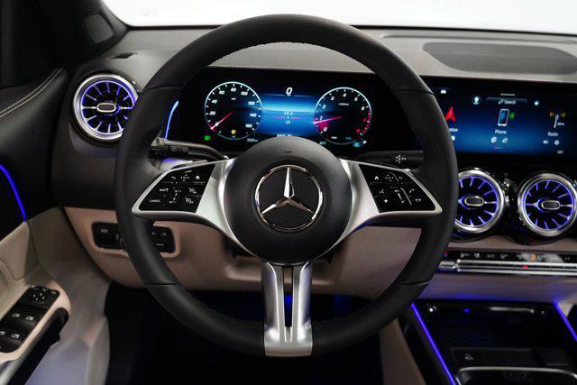new 2024 Mercedes-Benz GLB 250 car, priced at $53,520