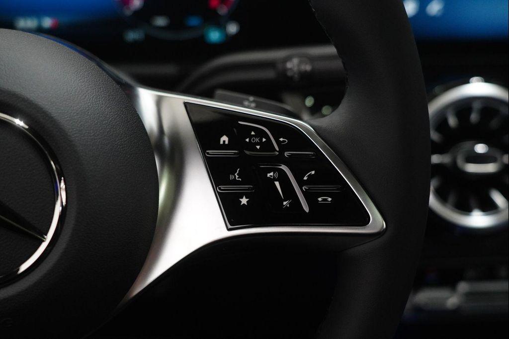 new 2026 Mercedes-Benz GLA 250 car, priced at $49,330