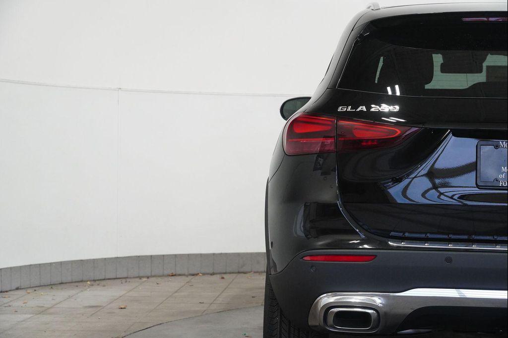 new 2026 Mercedes-Benz GLA 250 car, priced at $49,330