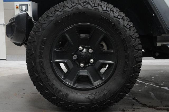 used 2022 Jeep Gladiator car, priced at $30,844