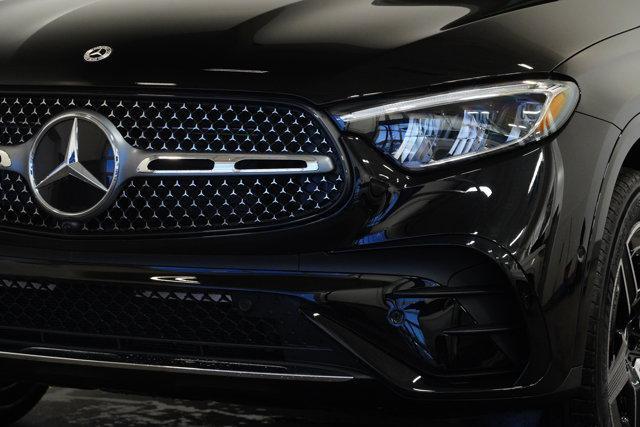 new 2025 Mercedes-Benz GLC 300 car, priced at $57,600