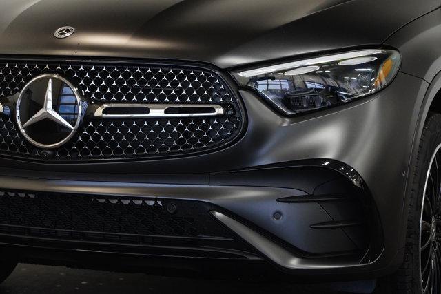 new 2025 Mercedes-Benz GLC 300 car, priced at $73,950