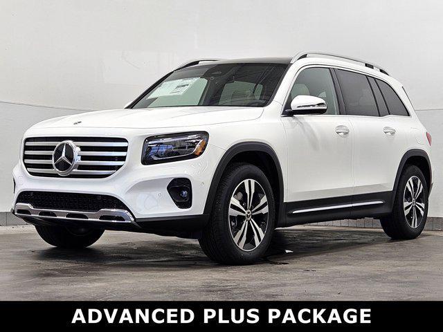 new 2025 Mercedes-Benz GLB 250 car, priced at $51,590