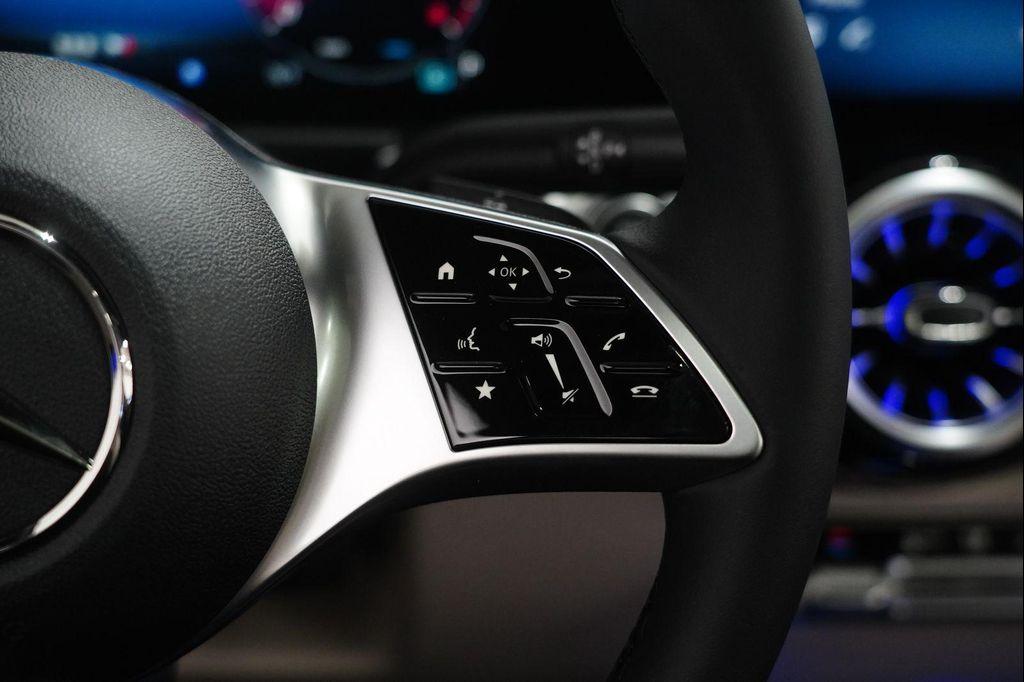 new 2026 Mercedes-Benz GLB 250 car, priced at $52,560