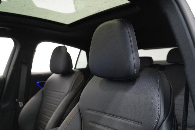 new 2025 Mercedes-Benz GLC 300 car, priced at $63,785