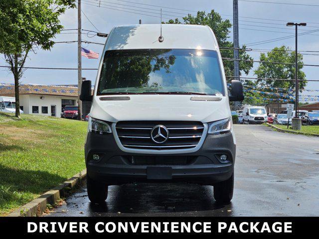 new 2024 Mercedes-Benz Sprinter 2500 car, priced at $75,128