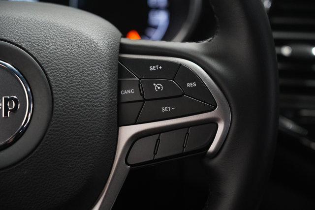 used 2022 Jeep Grand Cherokee car, priced at $31,563