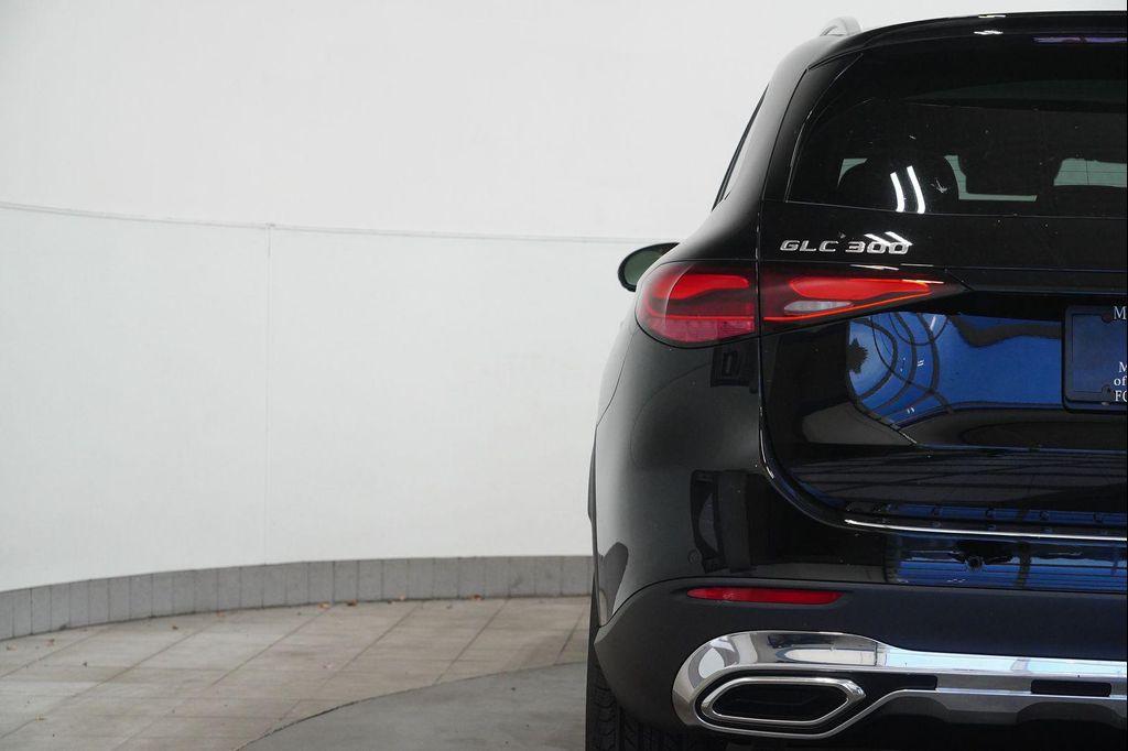 new 2026 Mercedes-Benz GLC 300 car, priced at $60,385