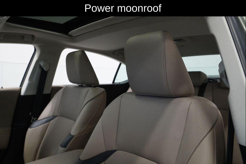 used 2019 Lexus ES 350 car, priced at $34,354