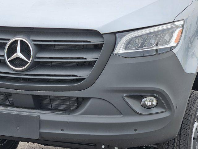 new 2025 Mercedes-Benz Sprinter 2500 car, priced at $82,832