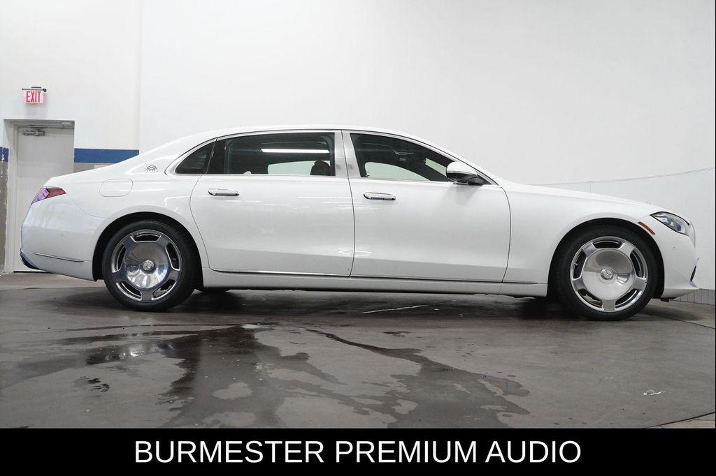 new 2026 Mercedes-Benz Maybach S 580 car, priced at $237,285