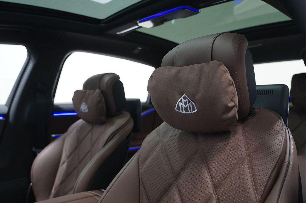 new 2026 Mercedes-Benz Maybach S 580 car, priced at $237,285