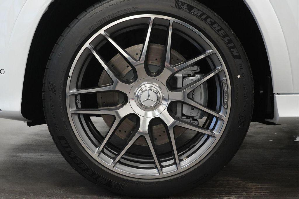new 2026 Mercedes-Benz AMG GLE 53 car