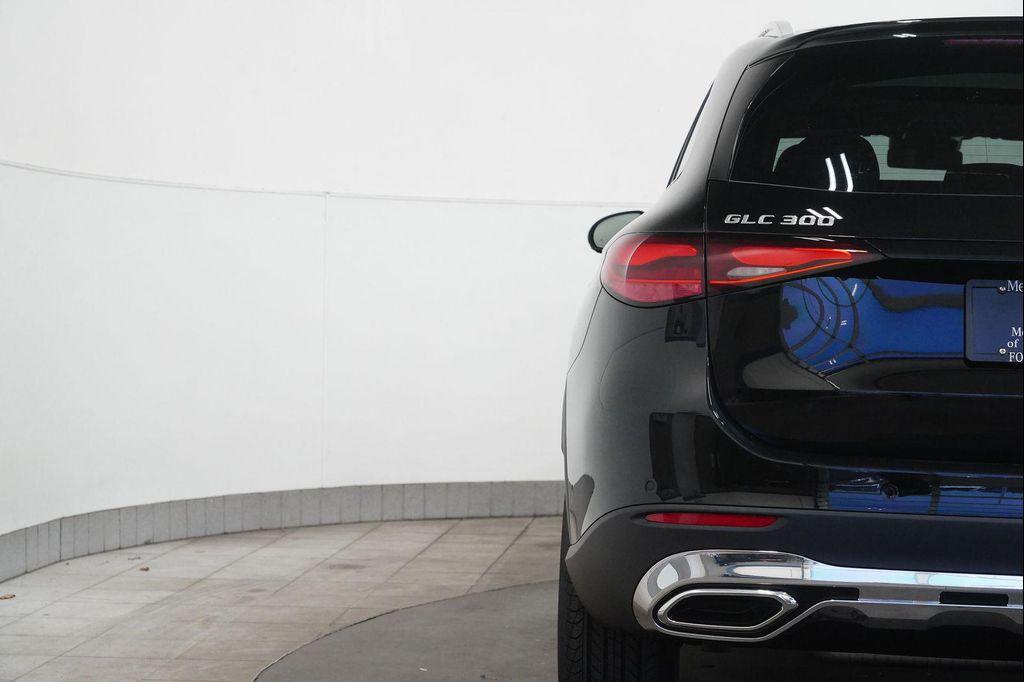 new 2026 Mercedes-Benz GLC 300 car, priced at $57,585