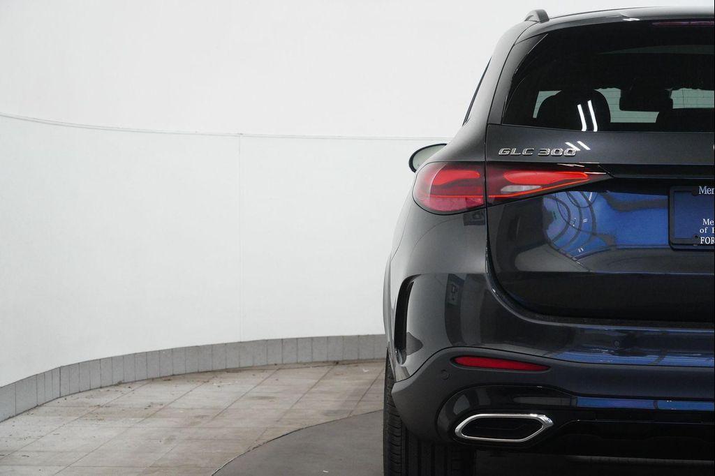 new 2026 Mercedes-Benz GLC 300 car, priced at $61,335