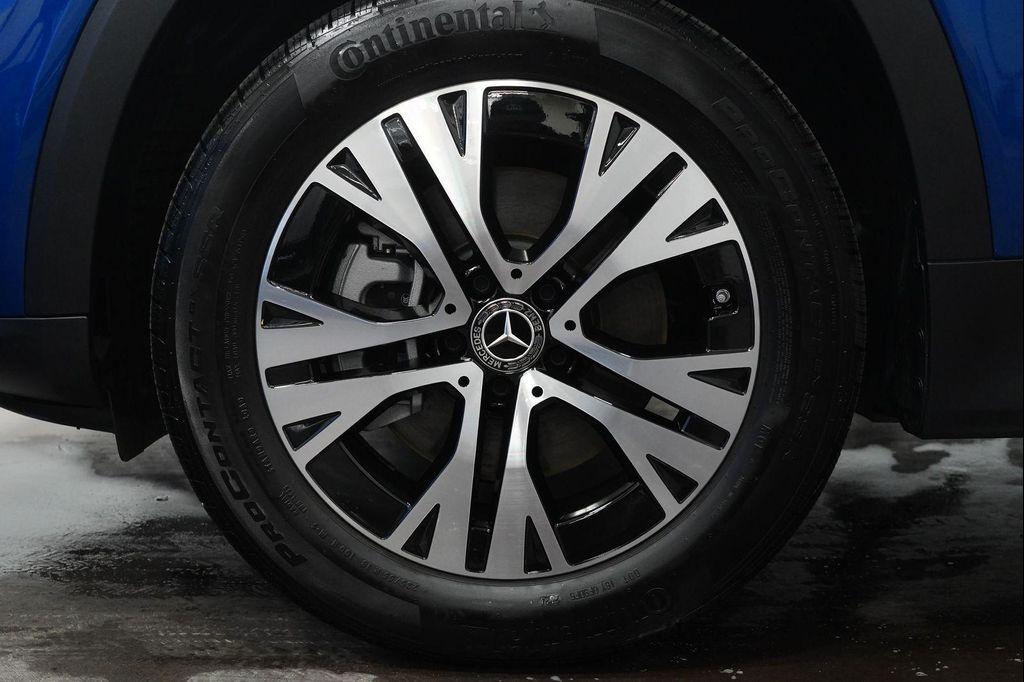 used 2025 Mercedes-Benz GLB 250 car, priced at $43,559