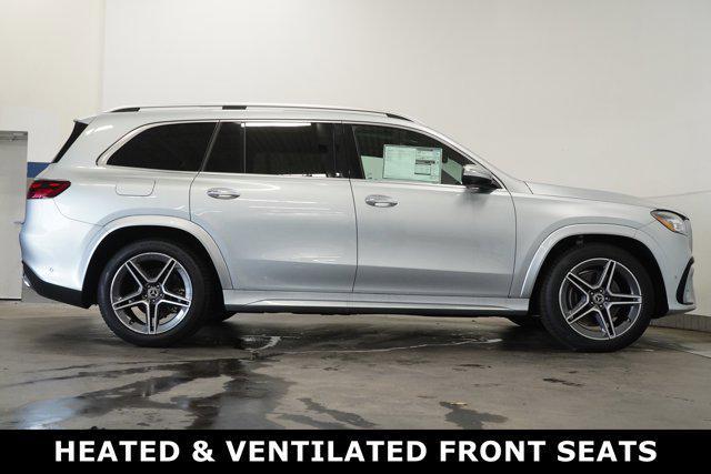 new 2025 Mercedes-Benz GLS 450 car, priced at $95,365