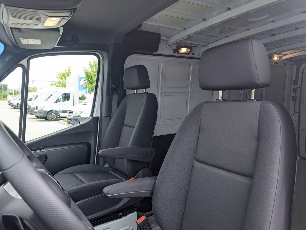 new 2025 Mercedes-Benz Sprinter 2500 car, priced at $56,431