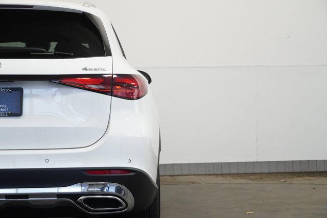new 2025 Mercedes-Benz GLC 300 car, priced at $53,035
