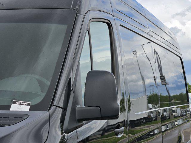 new 2025 Mercedes-Benz Sprinter 2500 car, priced at $82,832