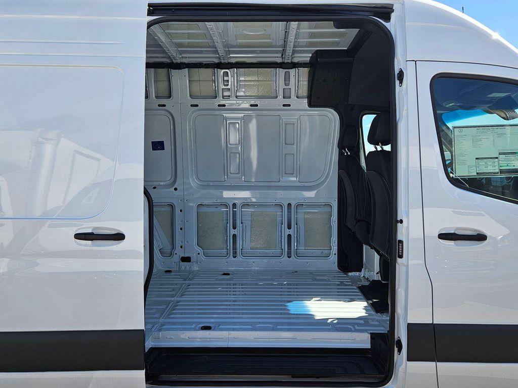 new 2025 Mercedes-Benz Sprinter 2500 car, priced at $62,003